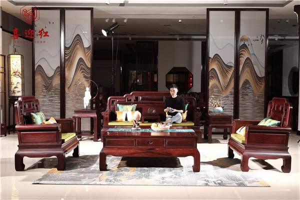 喜迎紅紅木 喜迎紅紅木