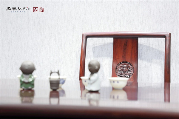 緬甸花梨名牌廠家國祥紅木：為什么喜歡紅木家具的人更容易成功？
