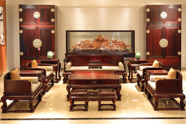 紅木家具源頭工廠哪家好？探索旭東紅木的卓越之路