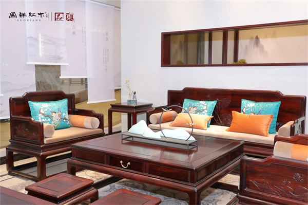 緬甸花梨家具廠家國祥紅木：中國傳統(tǒng)家具的精致細(xì)節(jié)！