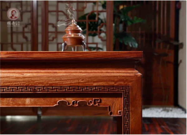 大果紫檀家具品牌國壽紅木：「束腰」家具上的迷人曲線