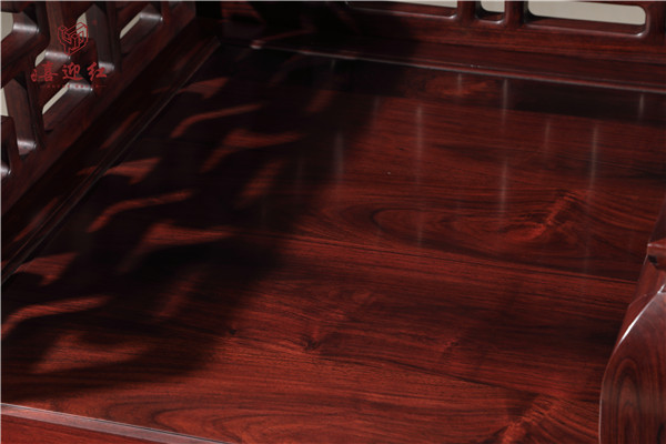 喜迎紅紅木 喜迎紅紅木