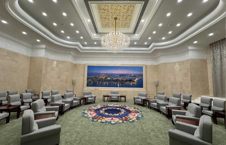 傳奇再續(xù)，李忠信紅木五度進(jìn)駐人民大會(huì)堂的幕后驅(qū)動(dòng)力