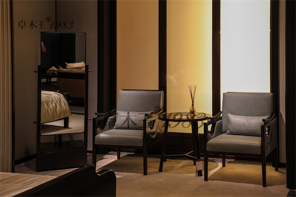 卓木王紅木 卓木王紅木