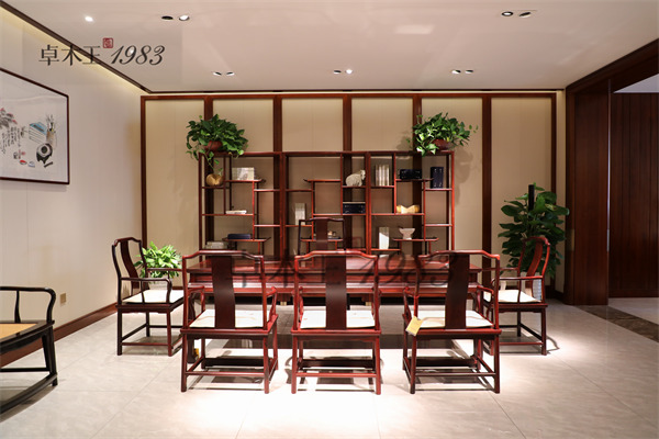 卓木王紅木 卓木王紅木