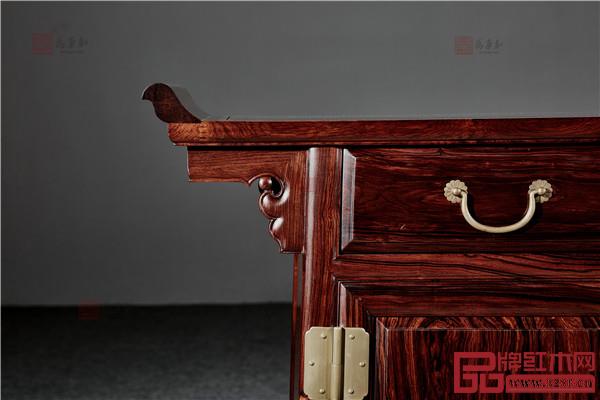 萬(wàn)事紅紅木 萬(wàn)事紅紅木