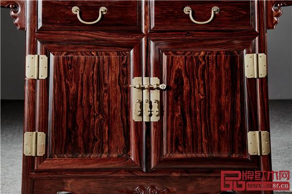 萬(wàn)事紅紅木 萬(wàn)事紅紅木