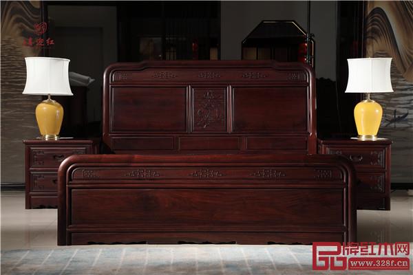 喜迎紅紅木 喜迎紅紅木