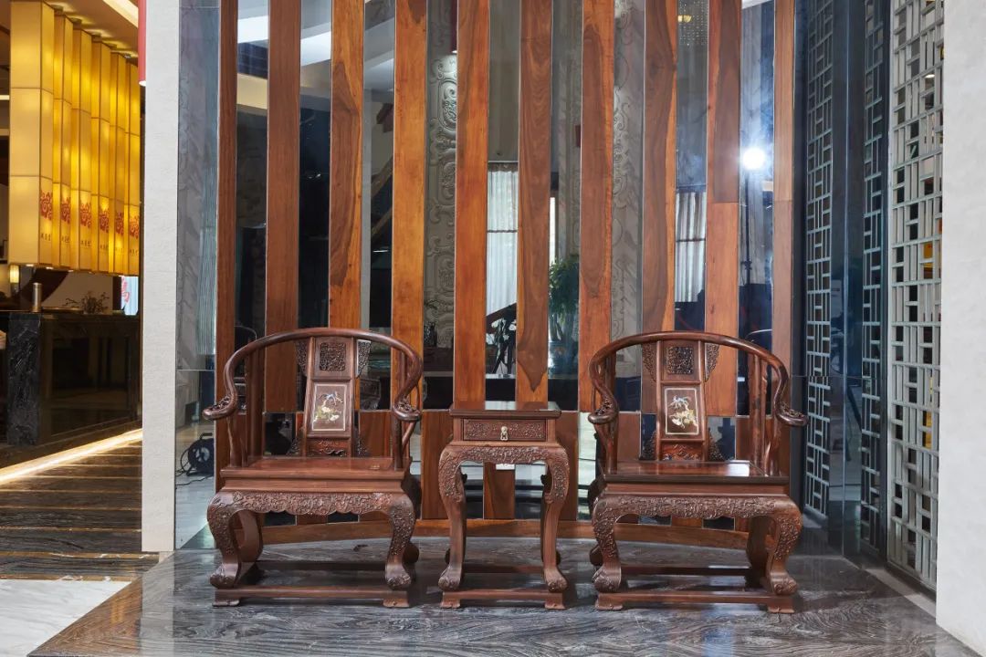 鴻運(yùn)堂講托泥 | 足下生輝，托起古典家具的傳世風(fēng)華