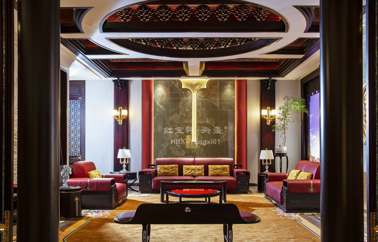 紅寶軒央璽：養(yǎng)云沙發(fā)，安于純粹 依云而生