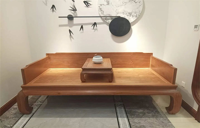 李忠信紅木：午后小憩，夏日炎炎正好眠