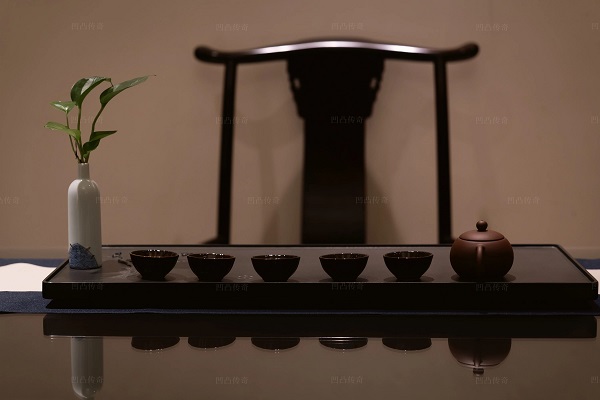 凹凸傳奇：秋韻茶語，于歲月靜好中，細(xì)品時(shí)光之茶