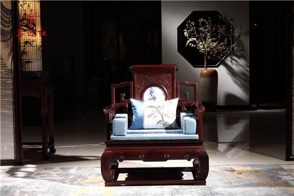 喜迎紅紅木 喜迎紅紅木