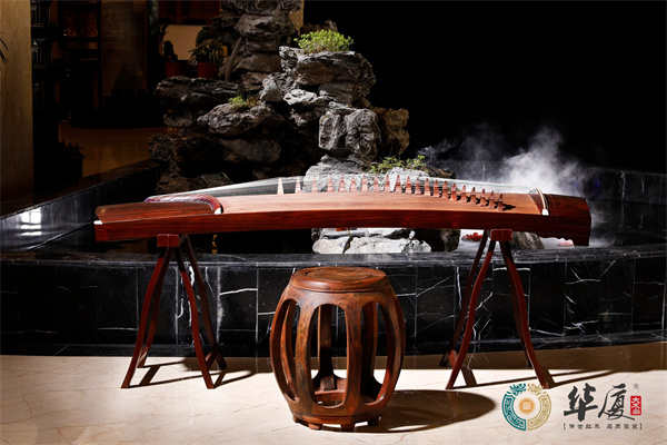 華廈·大不同 | 與紅木為伴，人生八大雅趣盎然生輝