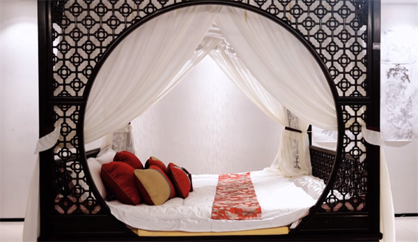 御乾堂力作 | 梅花雙月洞架子床，藏風(fēng)聚氣于一室！