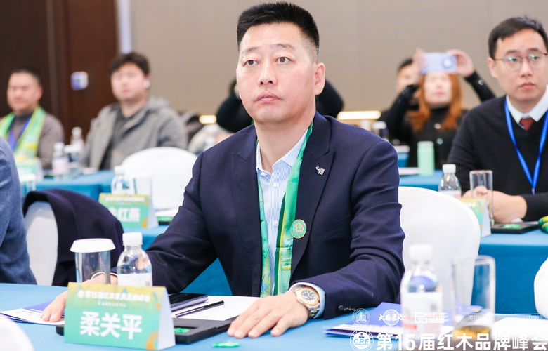 尚古堂紅木蟬聯(lián)榮耀：“2024特具影響力紅木家具區(qū)域品牌”