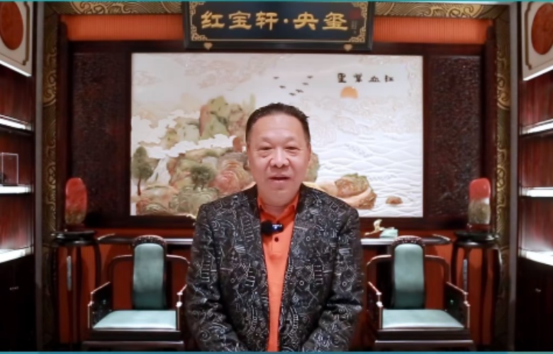 紅寶軒·央璽攜精品紅木參加第40屆深圳國際家具展