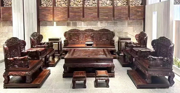 市場常見的中式古典紅木家具類型,很難受到年輕人喜愛 市場常見的中式古典紅木家具類型,很難受到年輕人喜愛