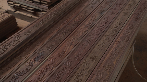 紅酸枝家具品牌鼎順紅木：用心做好家具，時(shí)間見(jiàn)證品質(zhì)