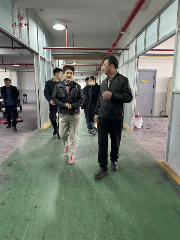 喜迎紅紅木 喜迎紅紅木