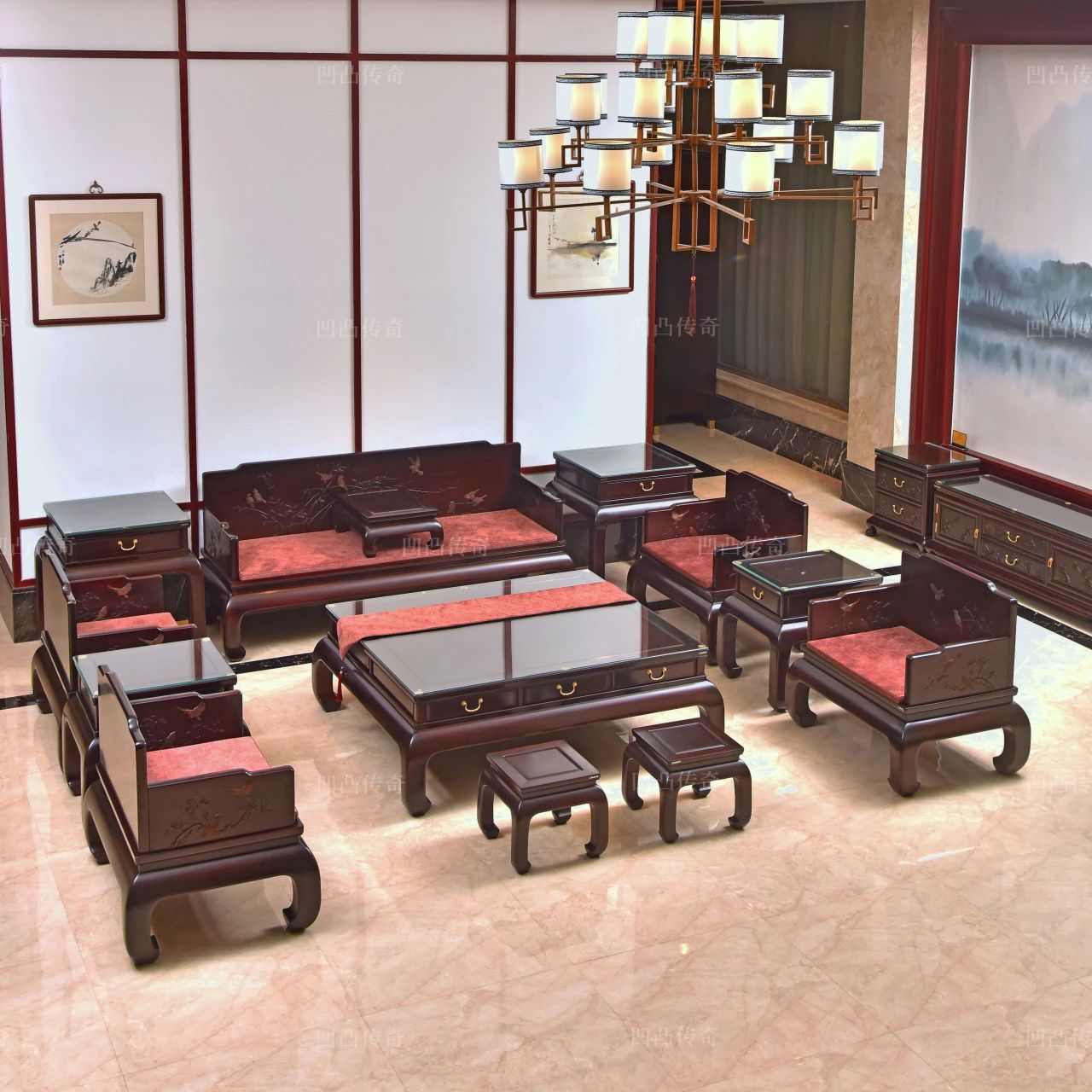 春日煥新，喜事臨門 | 凹凸傳奇精品大紅酸枝沙發(fā)賞析！