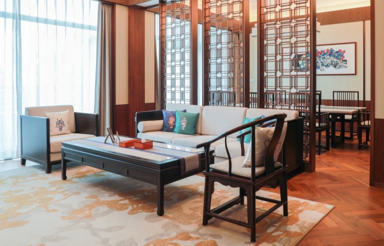 李忠信紅木：精萃傳統(tǒng)文化，裝點你的生活