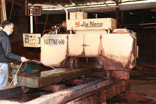 波記家具 波記家具