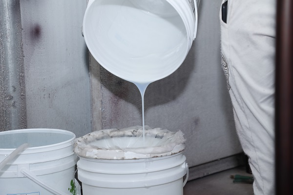 喜迎紅紅木首創(chuàng)紅木家具水性漆工藝,無毒無味,獲專利認(rèn)證 喜迎紅紅木首創(chuàng)紅木家具水性漆工藝,無毒無味,獲專利認(rèn)證