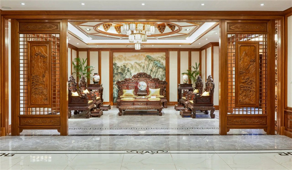 蘇陽紅 | 一間緬甸花梨整裝居所，把日子過得明媚而詩(shī)意