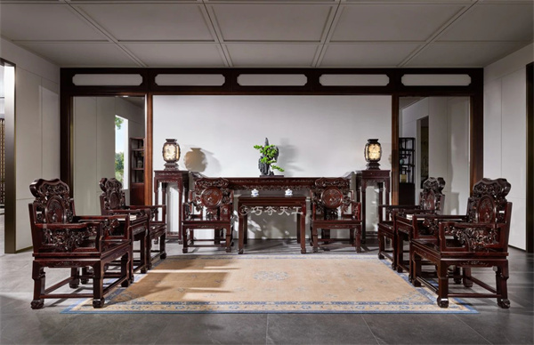 巧奪天工紅木 | 從嘉德春拍高價(jià)成交，看小葉紫檀百寶嵌的千年驚艷