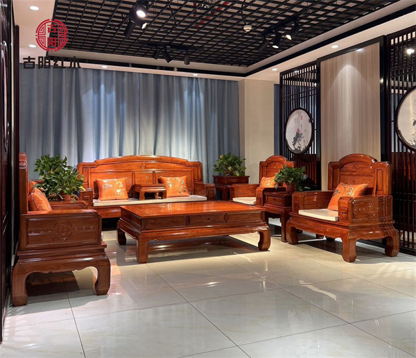 緬甸花梨精品家具：一場傳統(tǒng)與現(xiàn)代的優(yōu)雅邂逅|古陽紅木