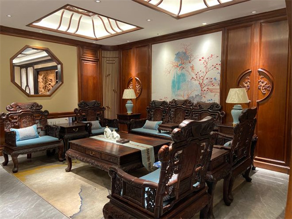 中山全屋整裝品牌鴻庭軒：非遺木雕技藝塑造中式全屋整裝之美