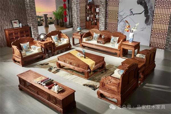 新會(huì)刺猬紫檀家具品牌盛世周木匠：價(jià)惠仍造精品，耐用更親民