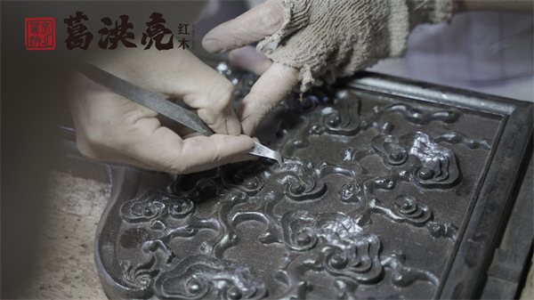 專(zhuān)注藝術(shù)紅木家具的品牌有哪些？葛洪亮紅木以極致工藝作答