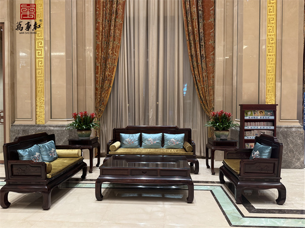 紅酸枝工廠哪家好？萬事紅紅木如何？