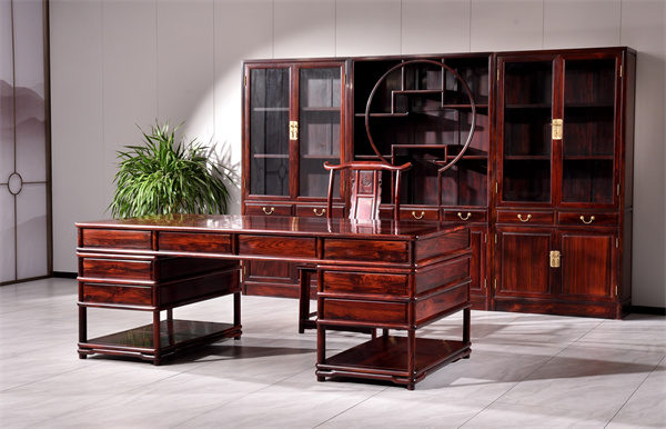 東陽紅木家具廠家鼎遠辰紅木：匠心堅守與工藝革新